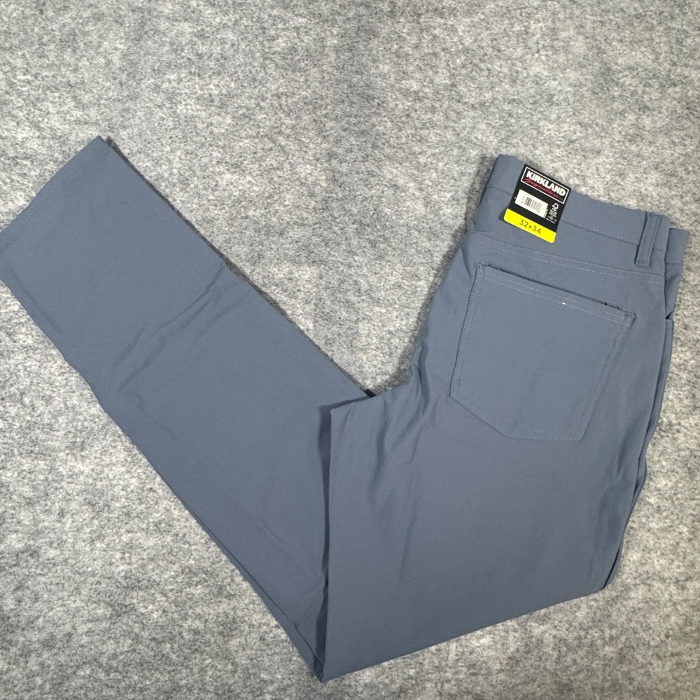 Kirkland Signature Mens Commuter Pants 32x34 Blue Gray Stretch Tech Chinos NEW